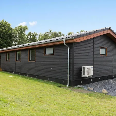 4 Bedroom Amazing In Sydals Sarup